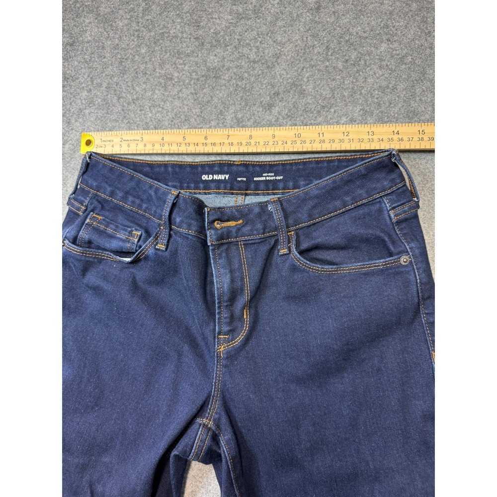Old Navy Kicker Bootcut Jeans Womens 6 Blue Cotton Stretch Dark Wash Mid Rise - Picture 3 of 8